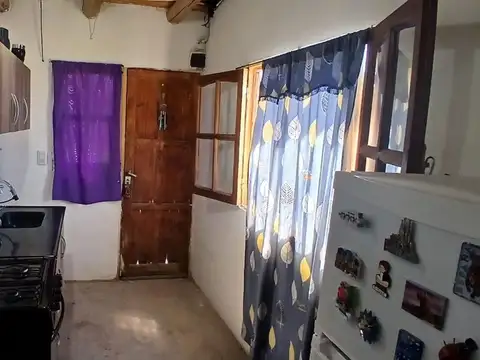 Casa 3 ambientes con 1 baño