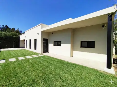 Conde al 800 Loma Verde, Escobar