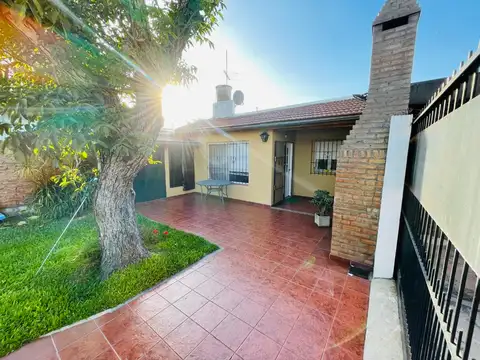 Casa en Venta en Moron Sur, USD 180.000