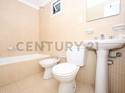 Departamento de 2 dormitorios en venta en La Plata