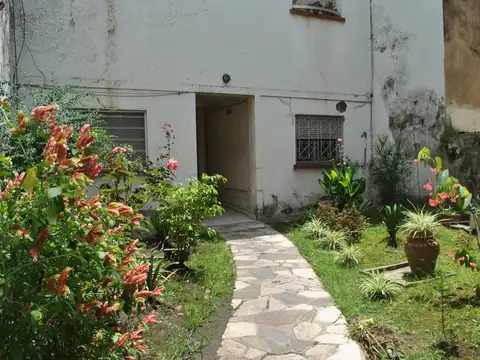 Depto Tipo Casa en Venta de 2 ambientes
