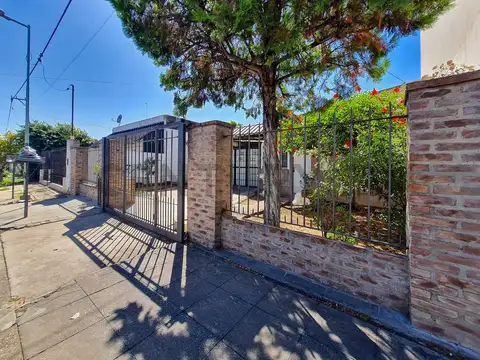 81 entre 120 y 121 100, Piso 0