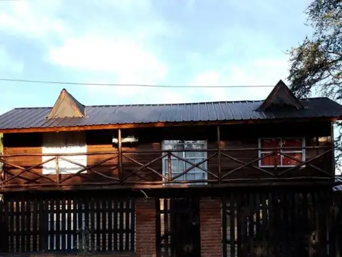 Casa 3 ambientes con 1 baño