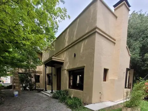 Chalet en venta en Barrio cerrado