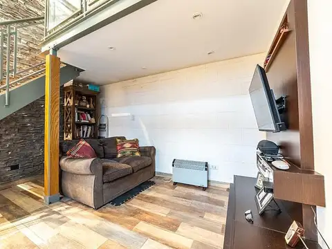 Depto Tipo Casa en Venta 60 años