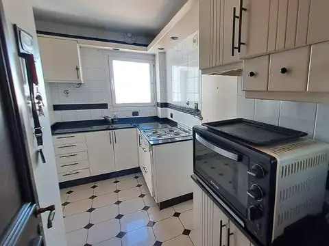 Departamento 4 ambientes con 3 baños