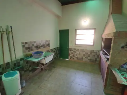 Casa en Venta en Gregorio de Laferrere, USD 65.000