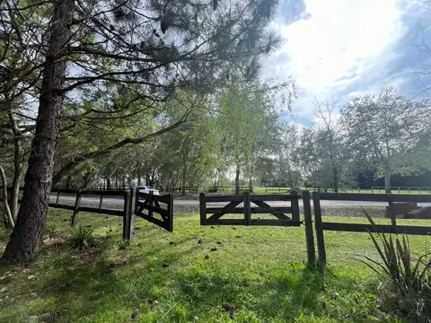 Venta lote arbolado Haras el Malacate