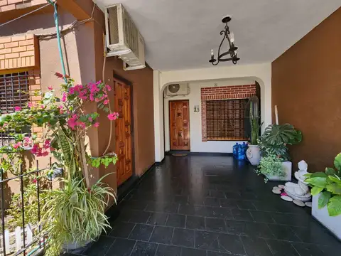 PH 4 ambientes en venta en Ituzaingo