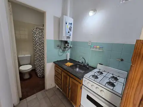 Depto Tipo Casa en Venta 50 años