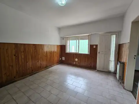 Depto Tipo Casa en Venta de 2 ambientes