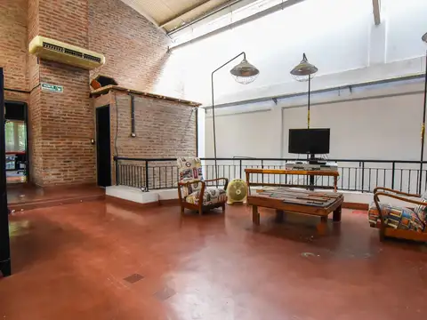Venta de excelente propiedad 800M2 Abasto