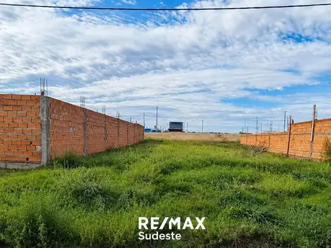 LOTE EN REPUBLICA SIRIA AL 3500 PERMUTAMOS !