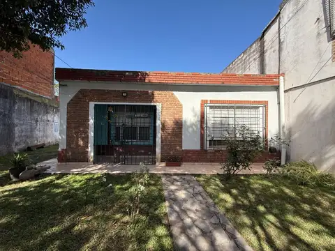 CASA EN VENTA EN RAFAEL CALZADA