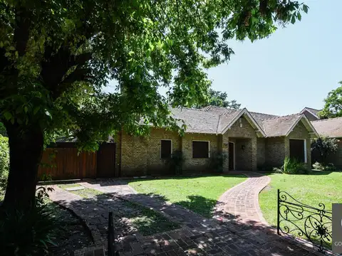 Casa en Venta en Fisherton, Rosario