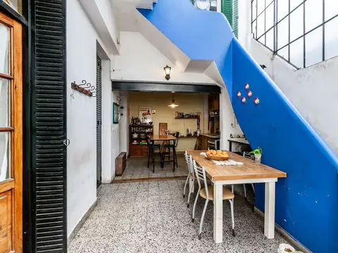 Depto Tipo Casa en Venta de 5 ambientes