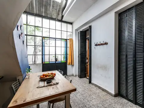 Depto Tipo Casa en Venta 56 años
