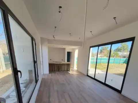 Casa en Venta en Santa Isabel, USD 210.000