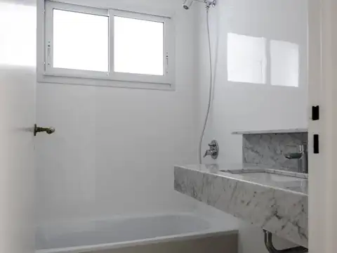 Departamento en Alquiler con 1 cocheras