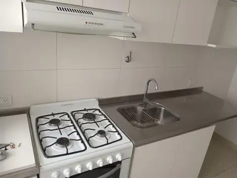 Departamento en Alquiler con 1 cocheras