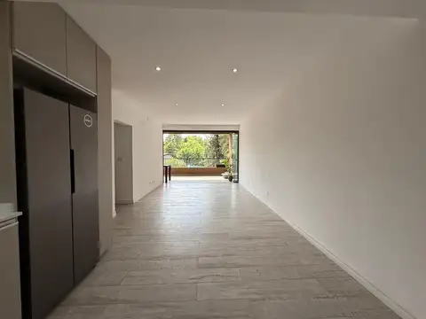 Departamento en Venta en Barrio Parque Leloir, USD 160.000