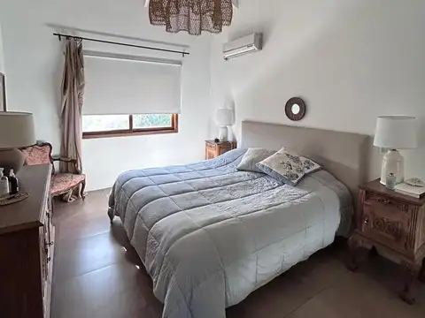 Casa 4 Ambientes en Bella Vista - Alquiler