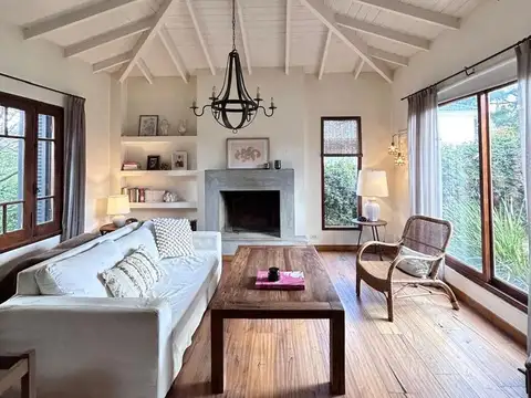 Casa en Alquiler de 3 dormitorios