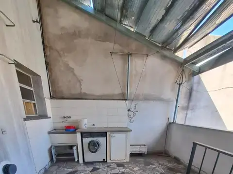 Local en Venta Via Pública