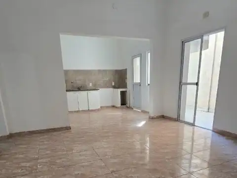 Departamento en Alquiler en Microcentro, $ 650.000