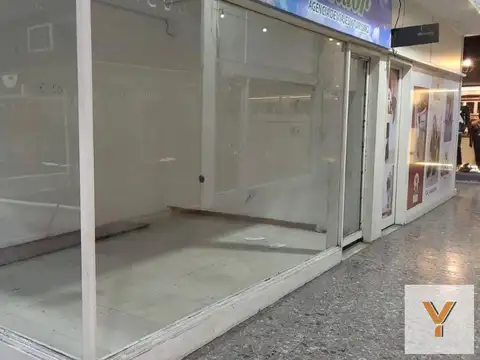 Local en Alquiler - Monoambiente 1 Baño - 12mts - Liniers