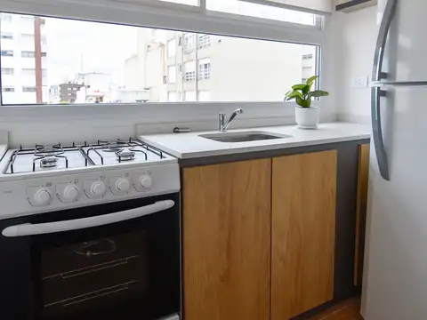 Departamento 1 ambiente - reciclado y equipado - Mitre y Belgrano