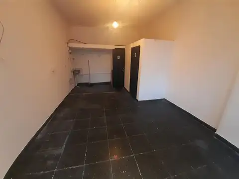 Local en Venta en Plaza Mitre, USD 70.000