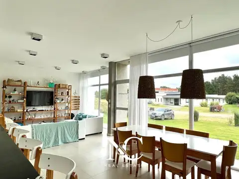 Casa en Venta en Costa Esmeralda, USD 240.000