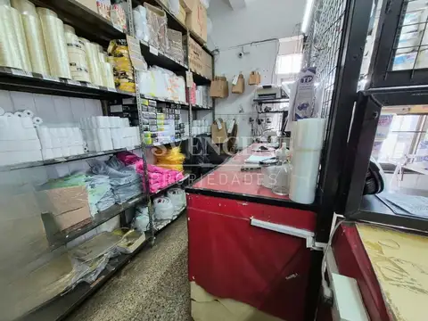 Local  en Venta en Bernal Oeste, Bernal, Quilmes