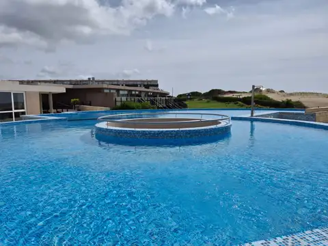 Departamento en alquiler temporal frente al mar 3 ambientes numero 624 6 personas