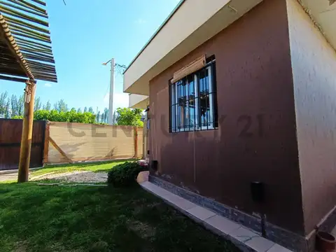 Casa en Venta con 1 cochera
