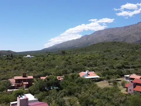 Terreno en Venta 40  mts Fondo