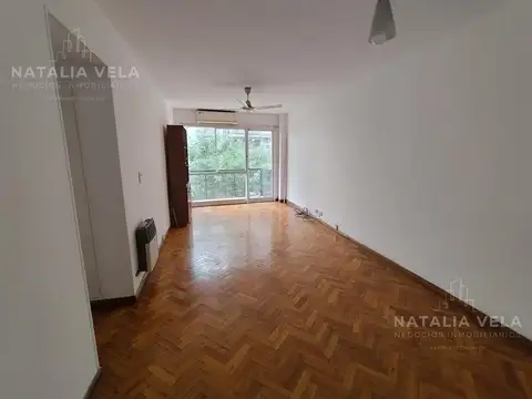 Venta departamento 4 ambientes + dependencia + cochera - Caballito