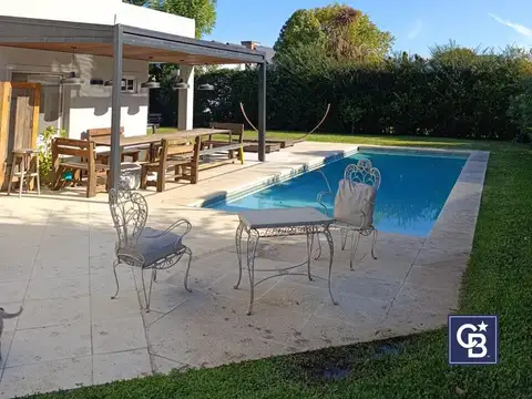 Casa en Alquiler de 5 dormitorios