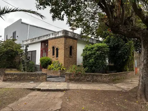 CASA EN ALQUILER - ITUZAINGÓ NORTE