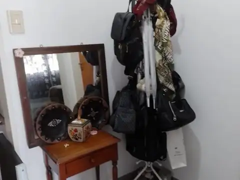 Depto Tipo Casa 2 ambientes con 1 baño