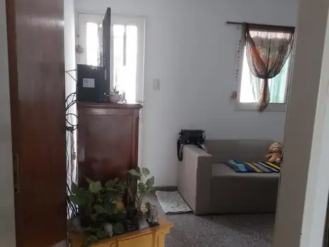 Depto Tipo Casa en Venta de 2 ambientes