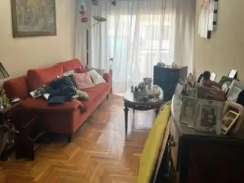 Departamento en venta - 2 Dormitorios 1 Baño - Cochera - 75Mts2 - General San Martín