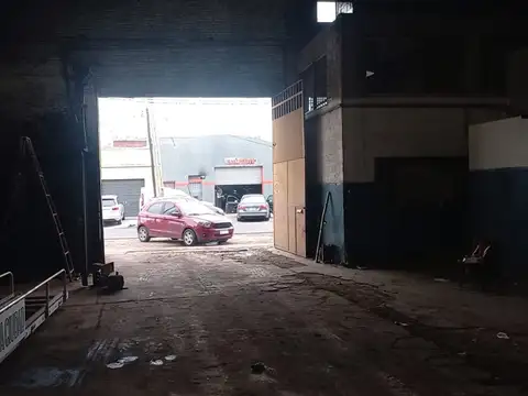 Galpon en Alquiler en Sarandí, USD 6.600