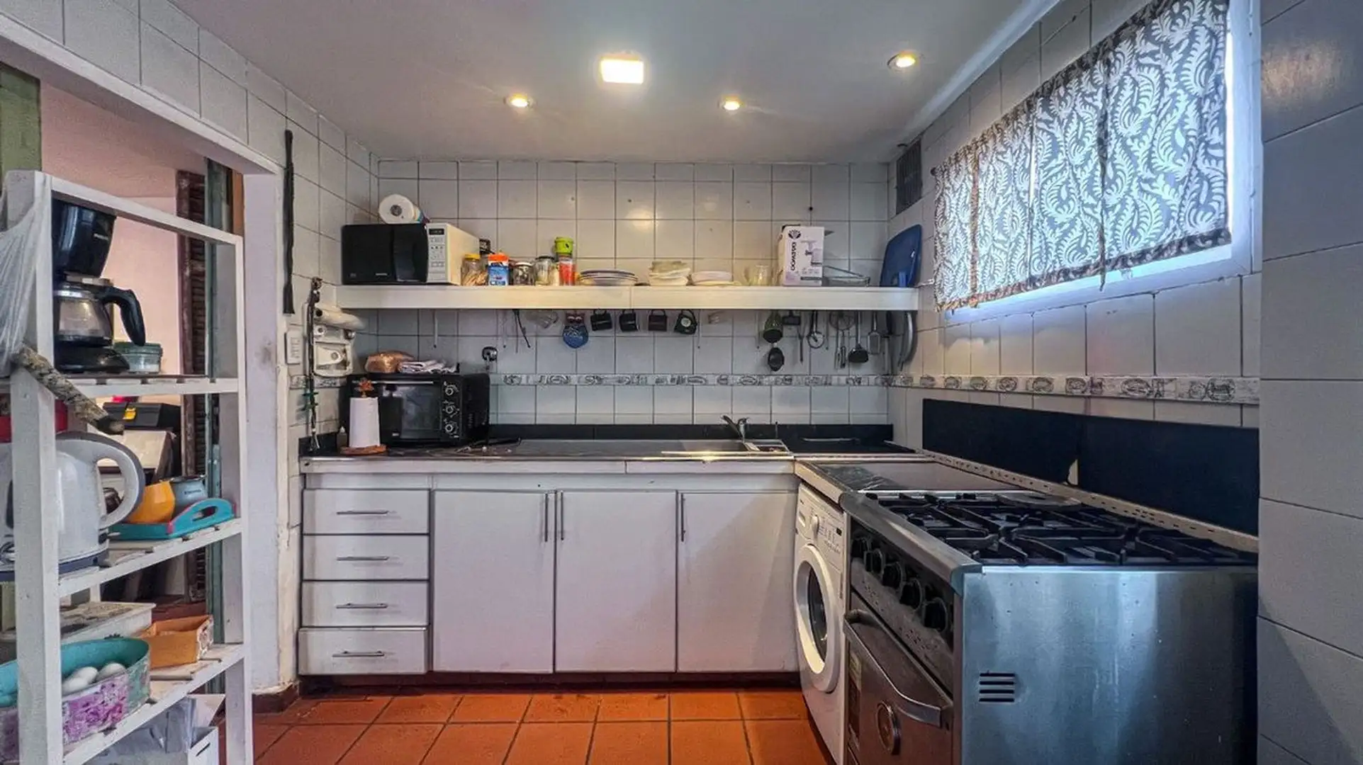 VENTA PH 3 AMBIENTES CON PATIO APTA CREDITO