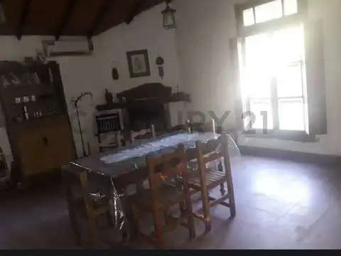 Casa de 2 dormitorios en venta, Arroyo Leyes, Santa Fe.