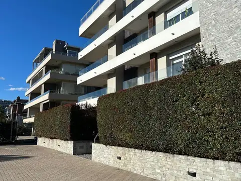 Venta Apartamento 3 Dormitorios Parque Miramar 