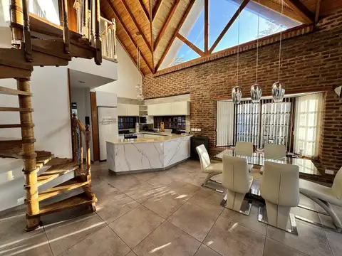 Casa en Venta de 4 dormitorios