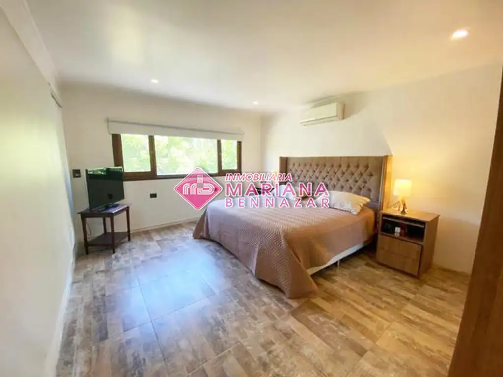 Casa en Venta con cochera