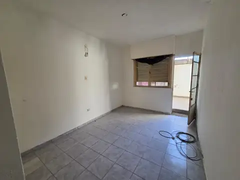 Departamento en Alquiler en Ingeniero Maschwitz, $ 680.000